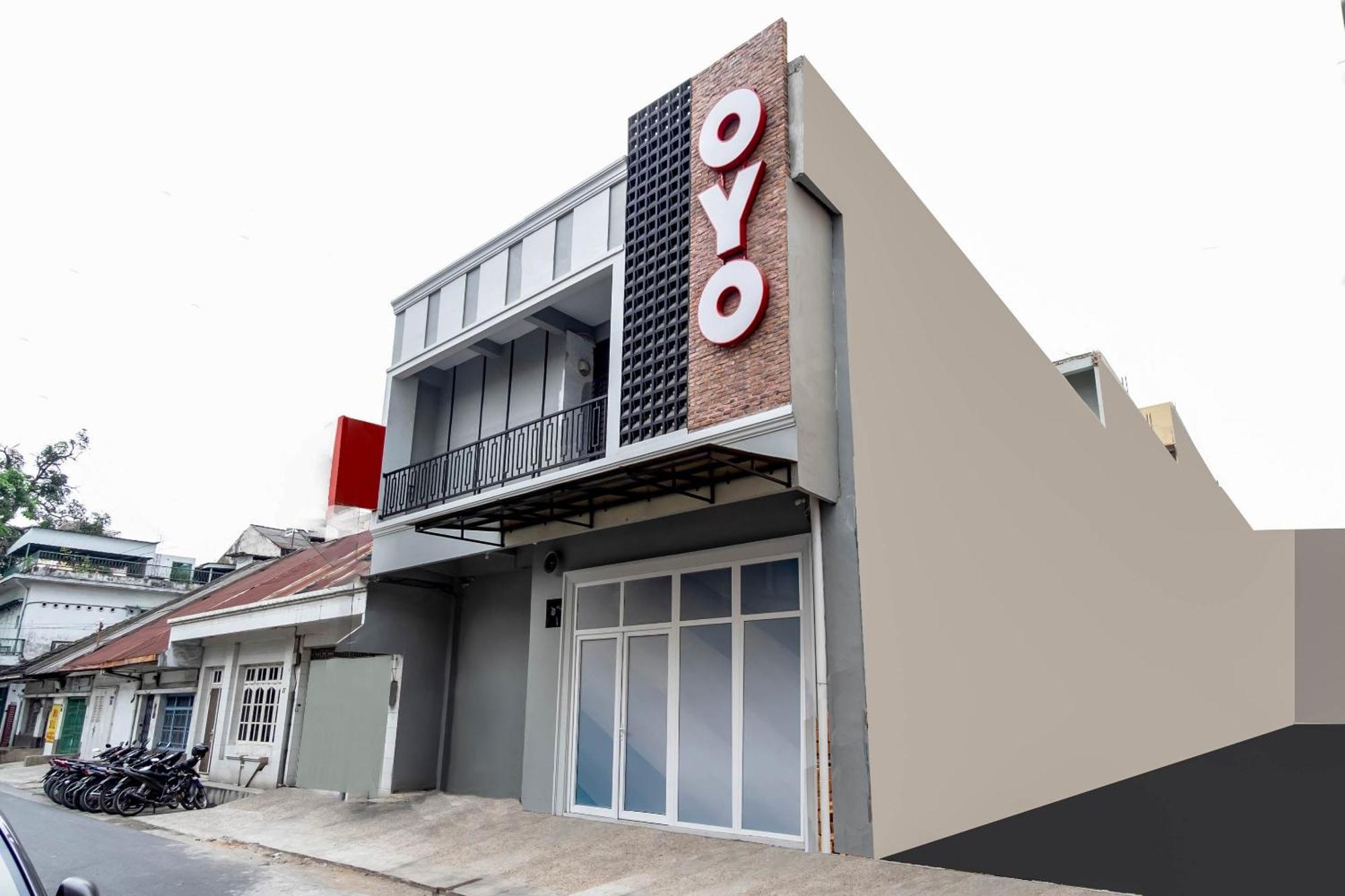 Super Oyo 2345 Homestay Jaya Μεντάν Εξωτερικό φωτογραφία