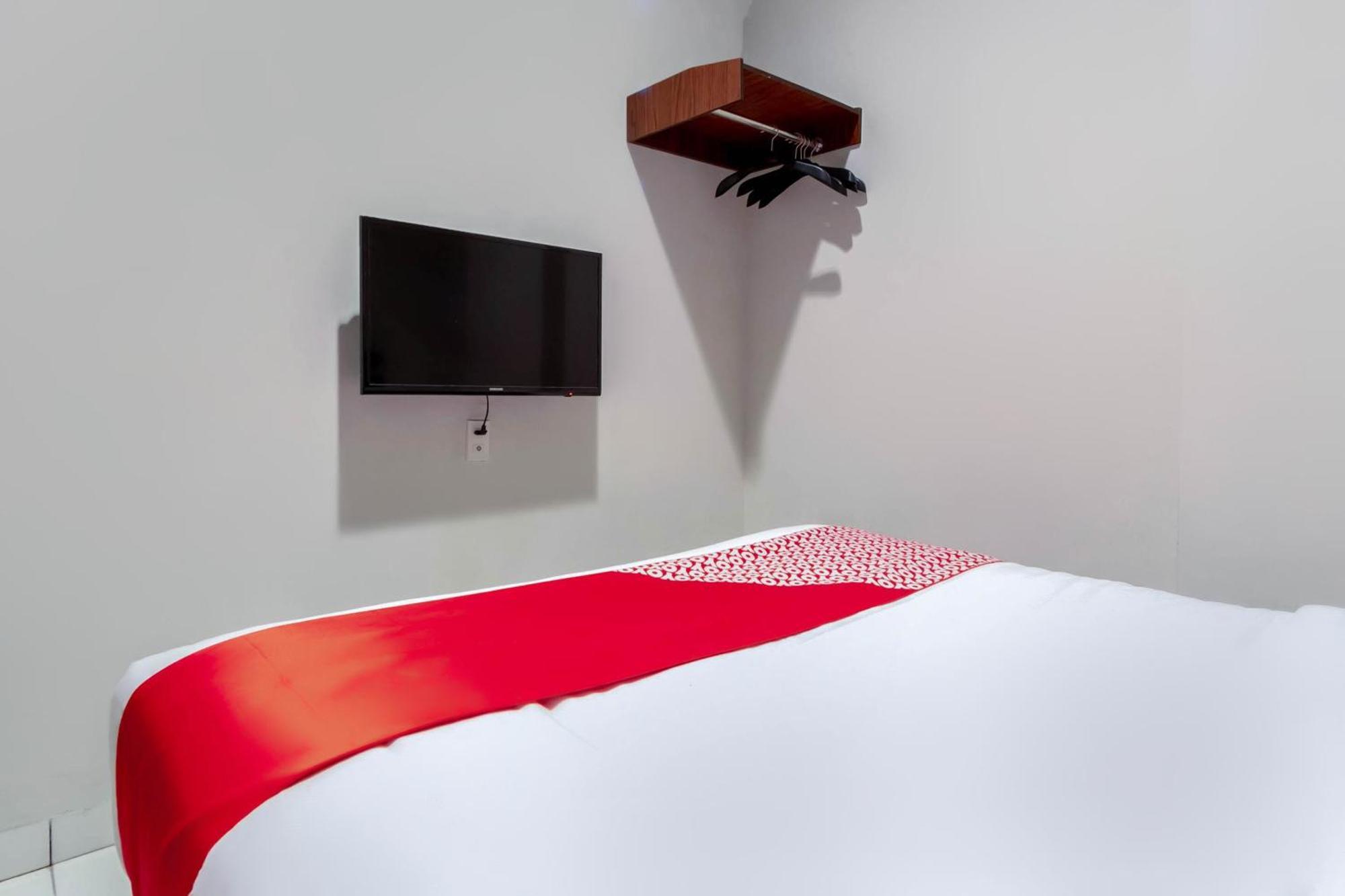 Super Oyo 2345 Homestay Jaya Μεντάν Εξωτερικό φωτογραφία