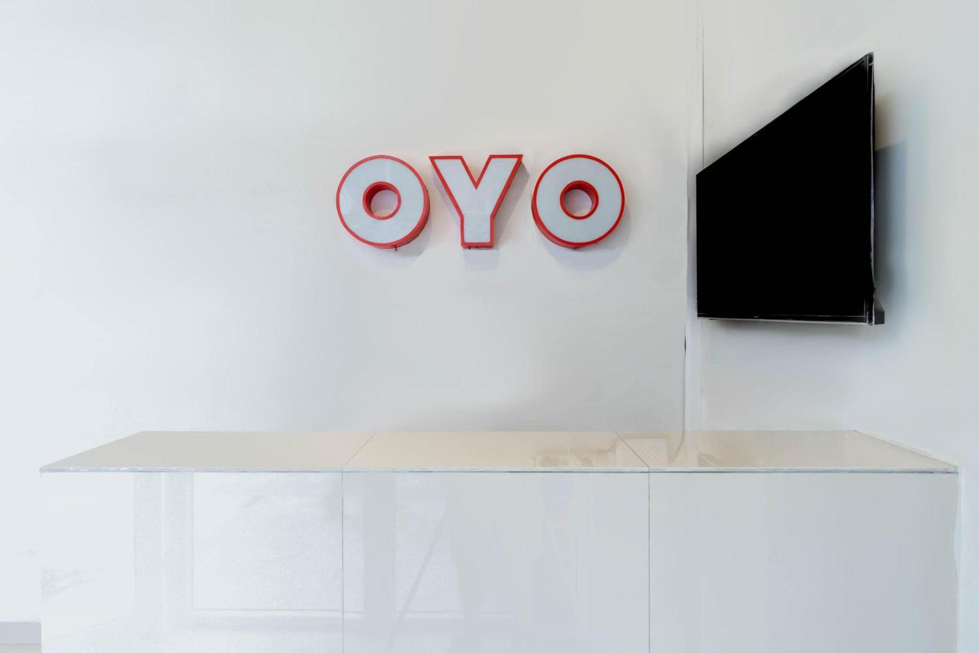 Super Oyo 2345 Homestay Jaya Μεντάν Εξωτερικό φωτογραφία