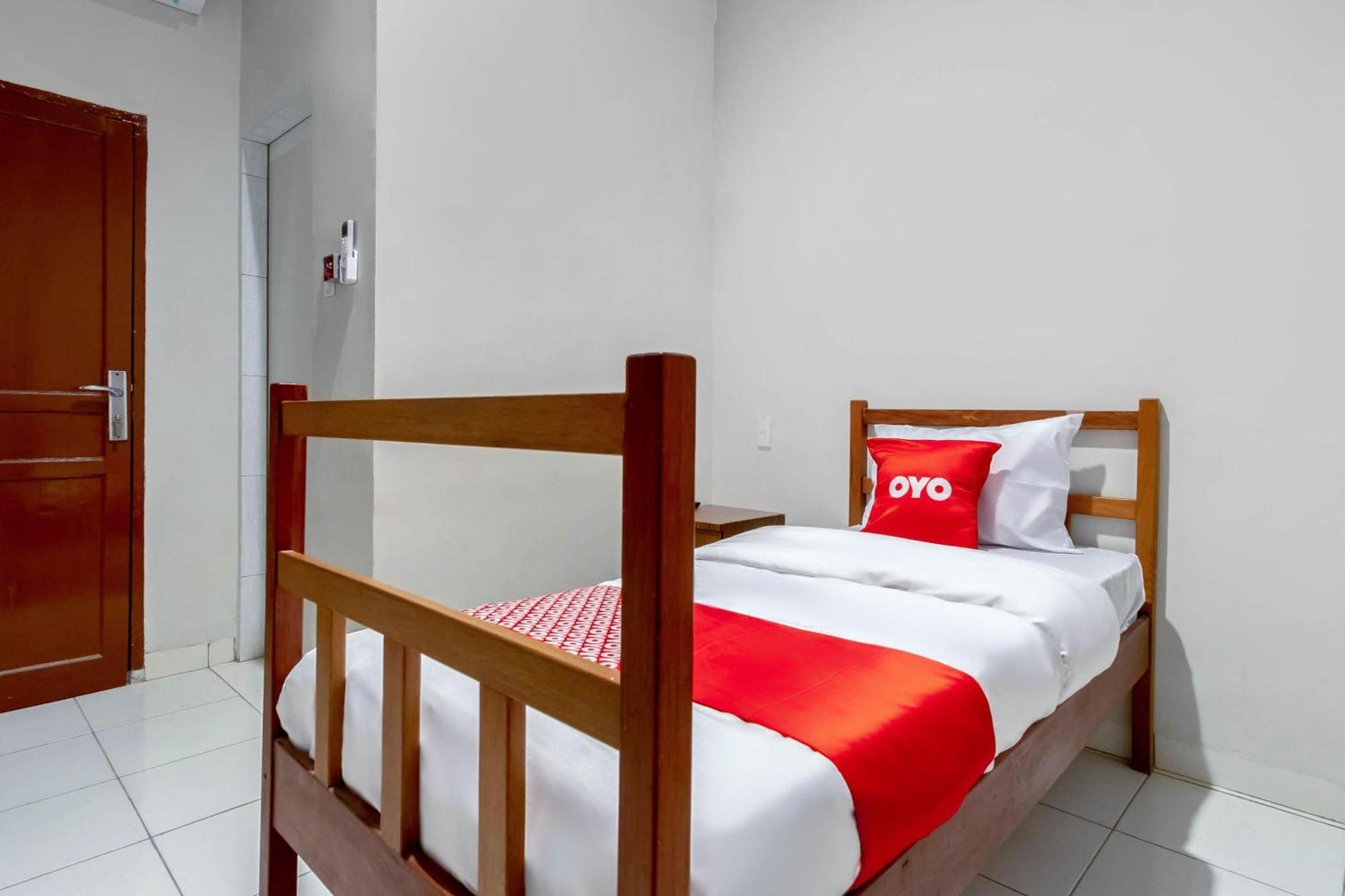 Super Oyo 2345 Homestay Jaya Μεντάν Εξωτερικό φωτογραφία