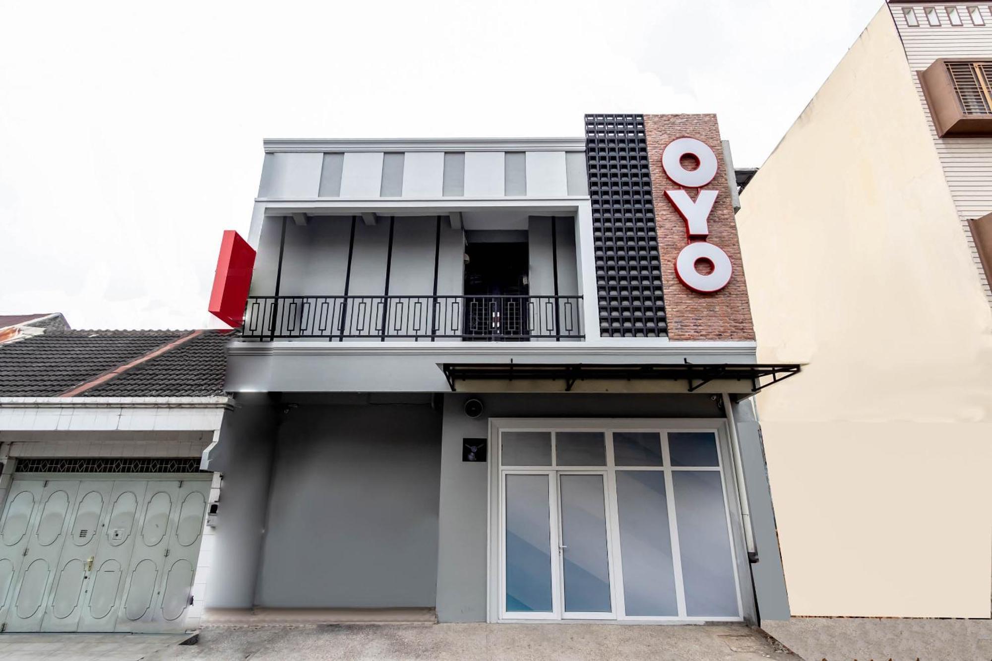 Super Oyo 2345 Homestay Jaya Μεντάν Εξωτερικό φωτογραφία